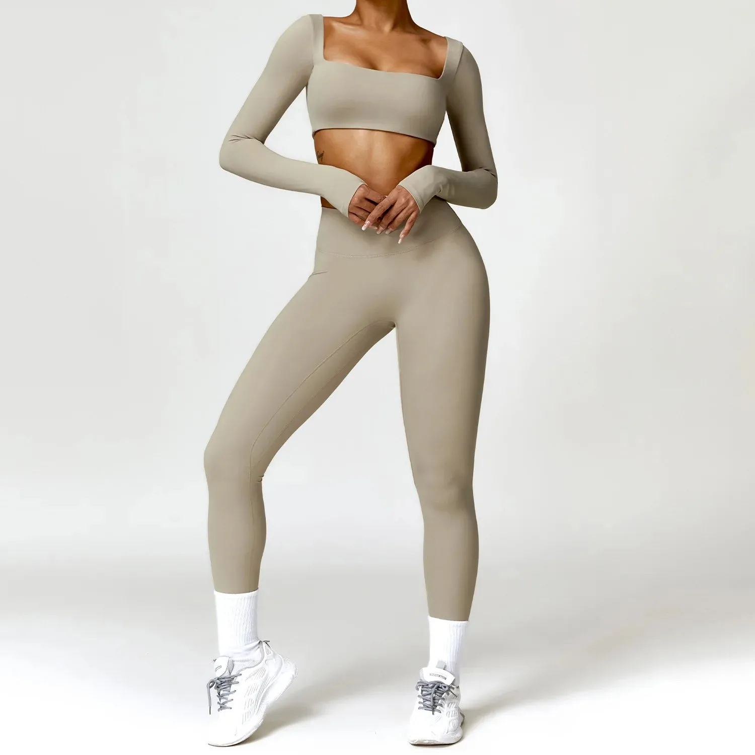 Alessia - Tracksuit Yoga Set