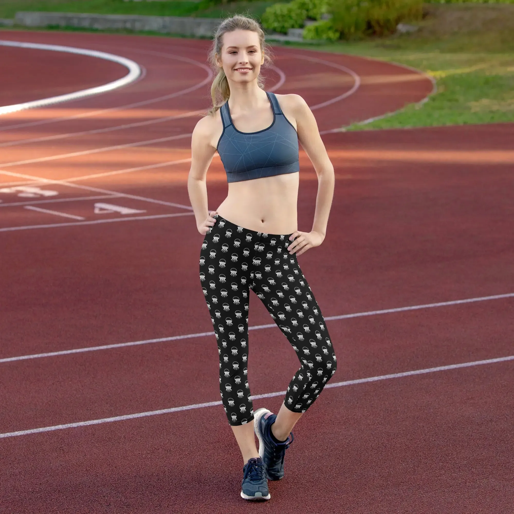 Capri Leggings - Jellyfish Invaders