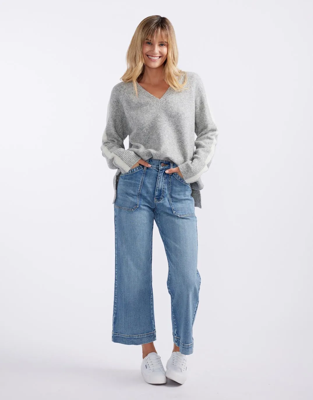 Chalet V Neck Knit Jumper - Grey/White
