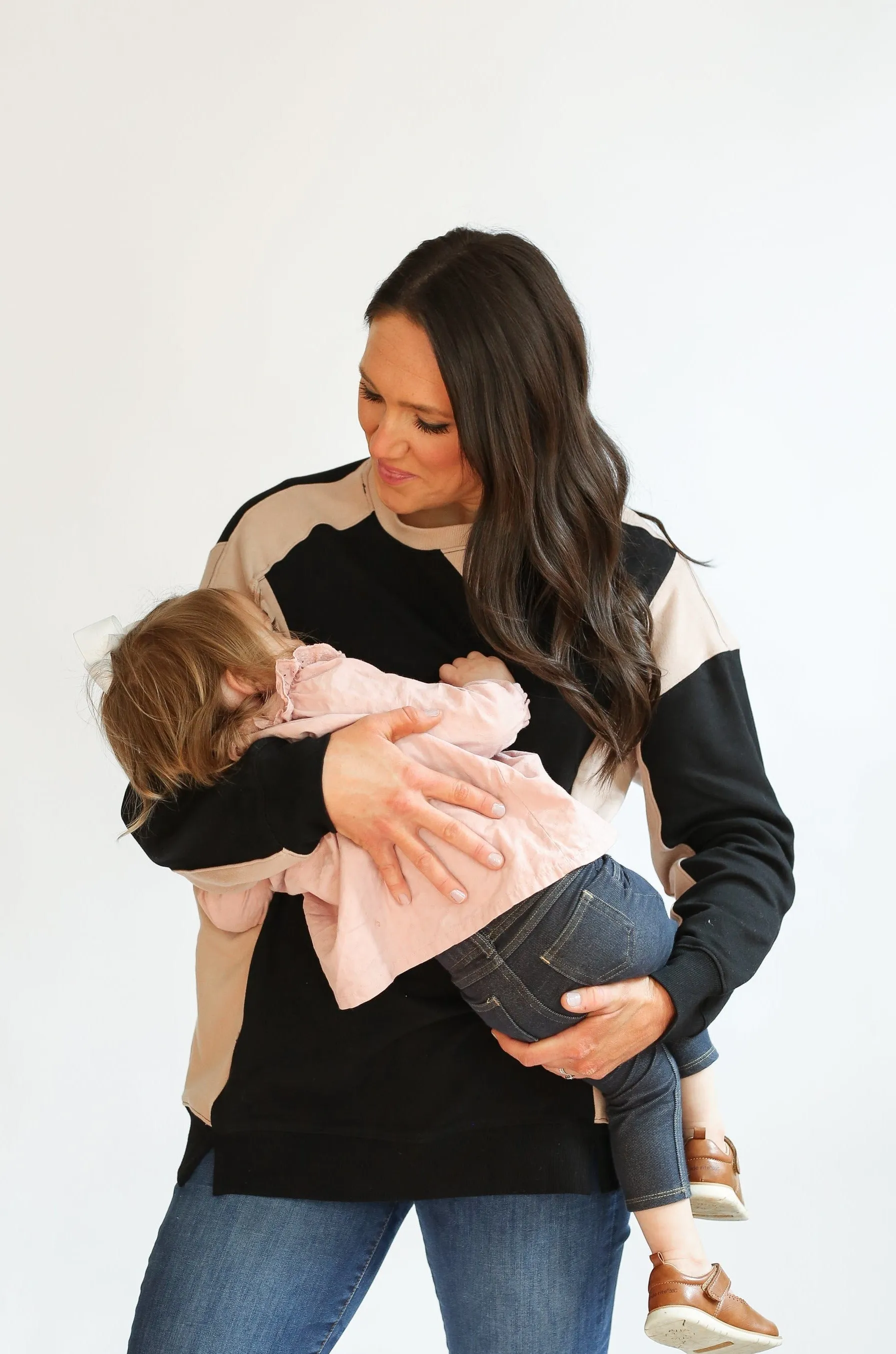 Colorblock Nursing Lightweight Sweatshirt