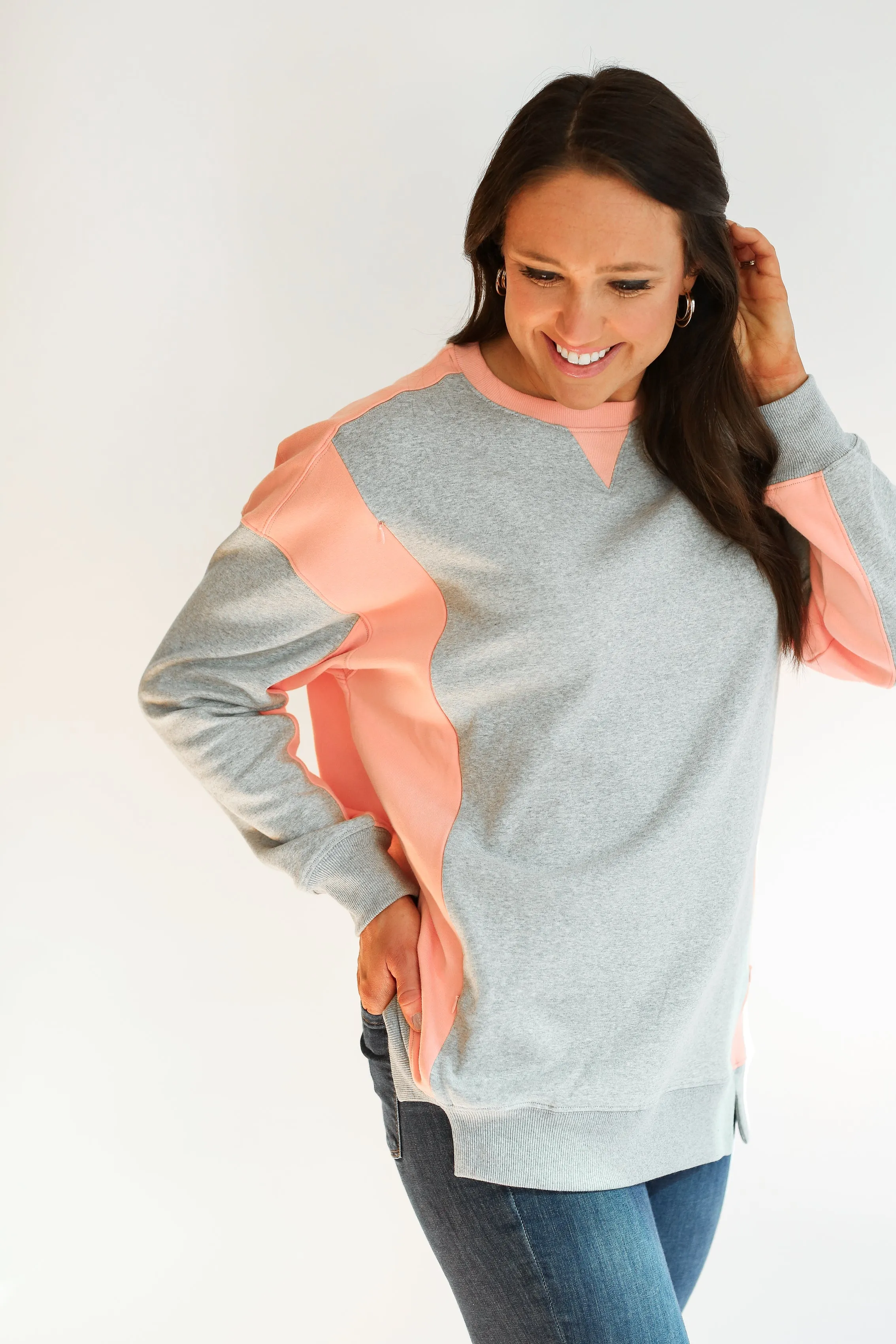 Colorblock Nursing Lightweight Sweatshirt
