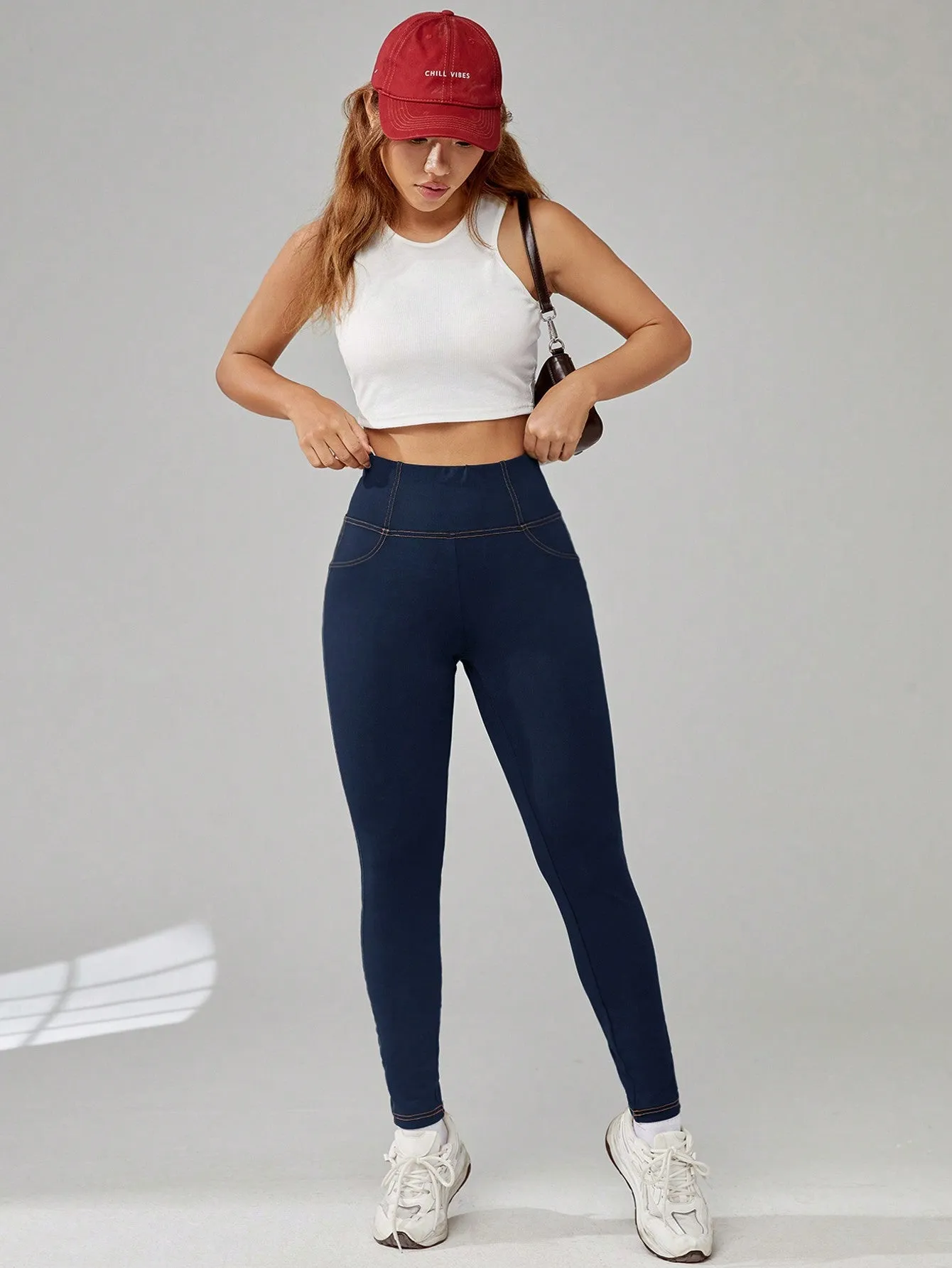 Conjunto de Verano Cherry Vibes: Top y Leggings Comfy 🌞