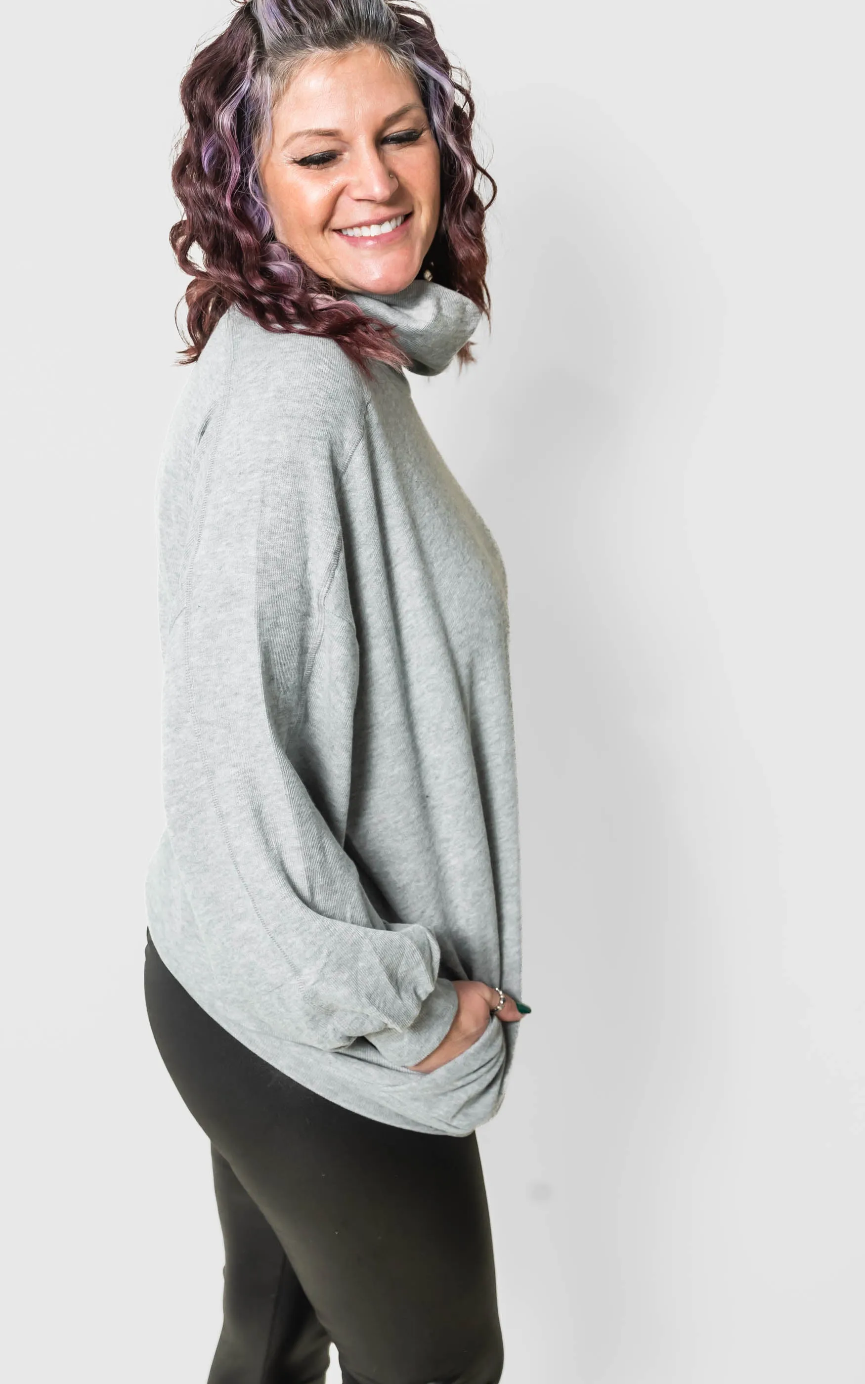 Cotton Rib Boxy Turtleneck Oversized Silhouette Top