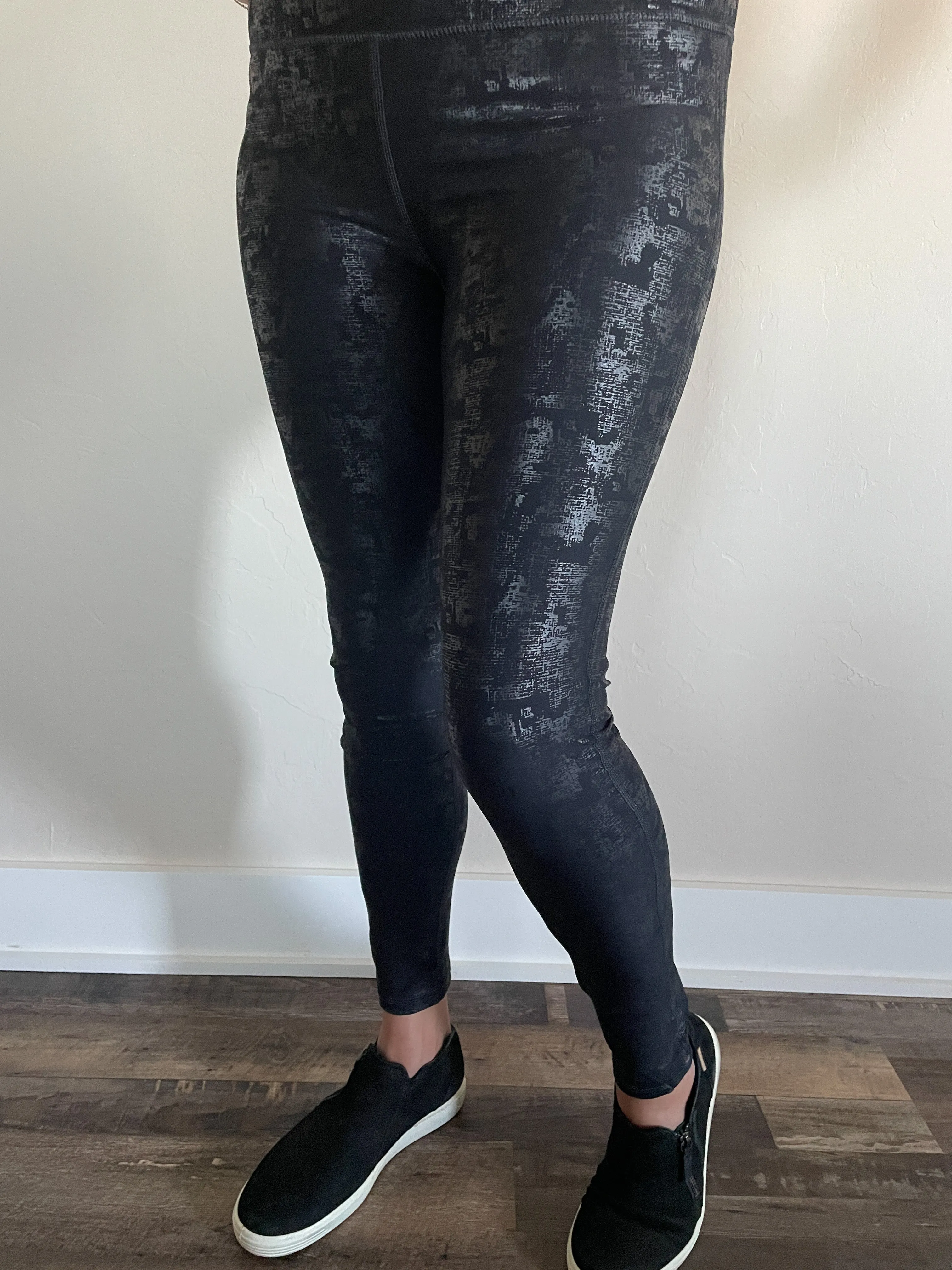 Desi Foil Leggings