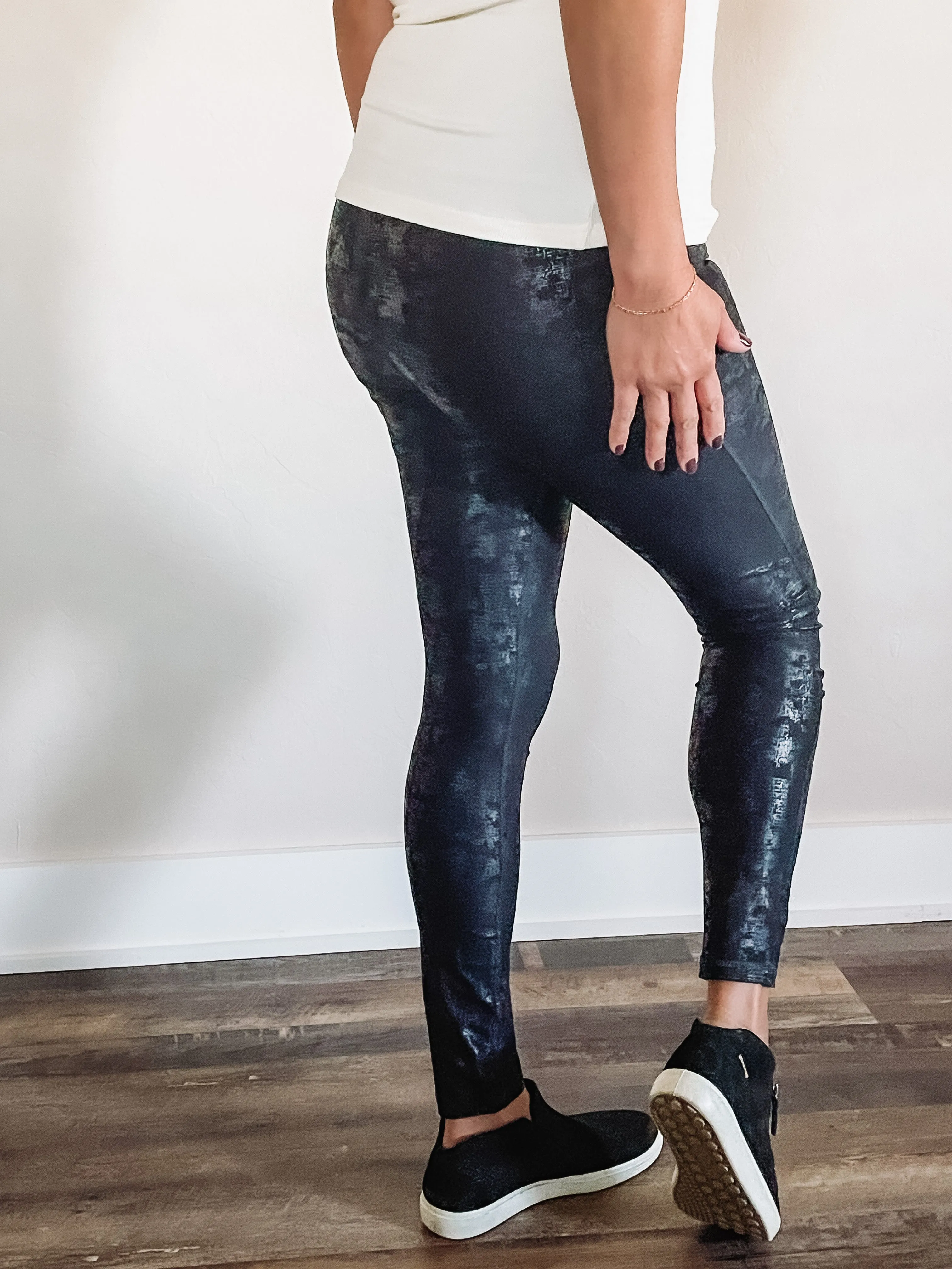 Desi Foil Leggings