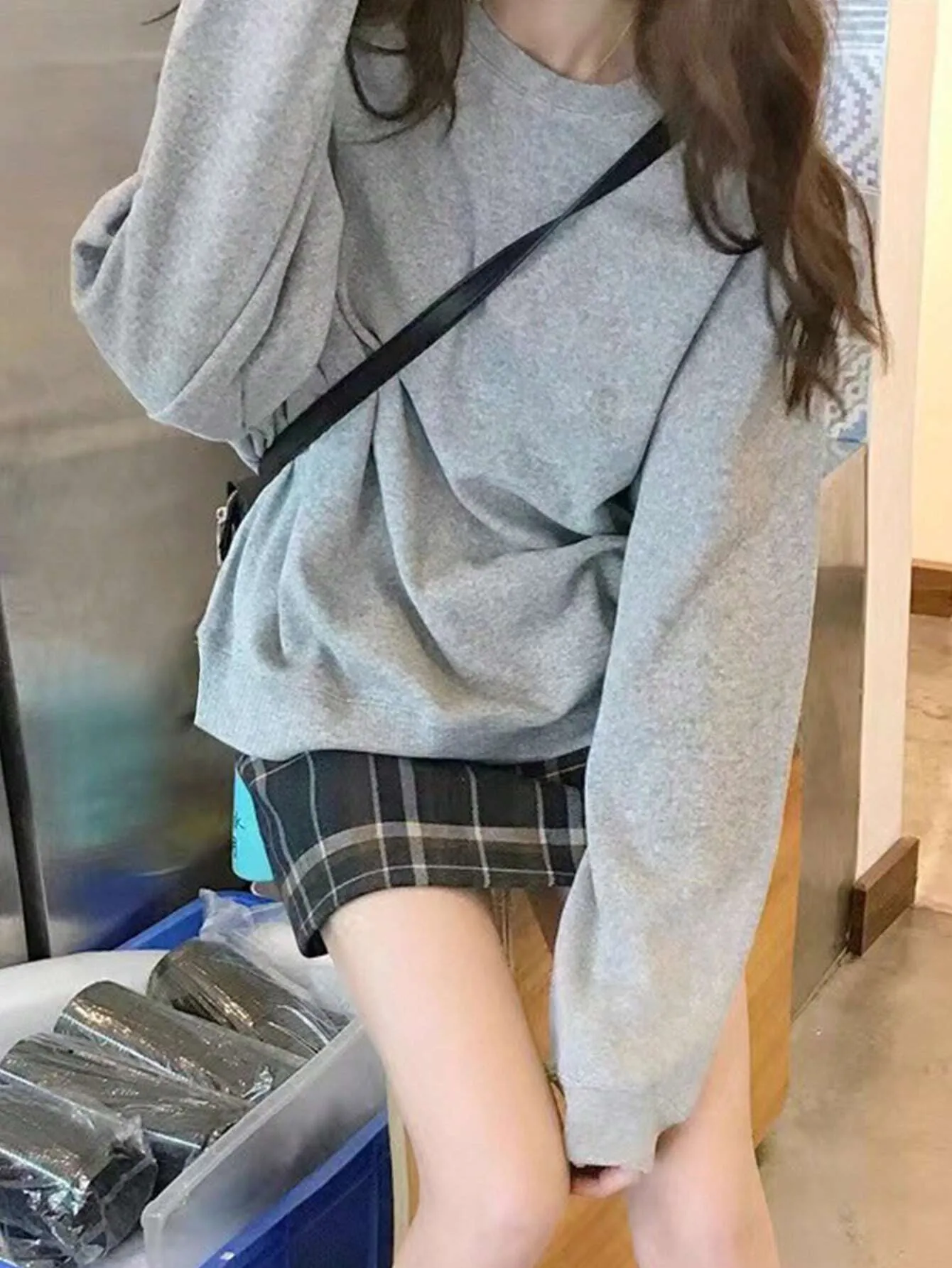 EZwear Solid Round Neck Thermal Lined Sweatshirt