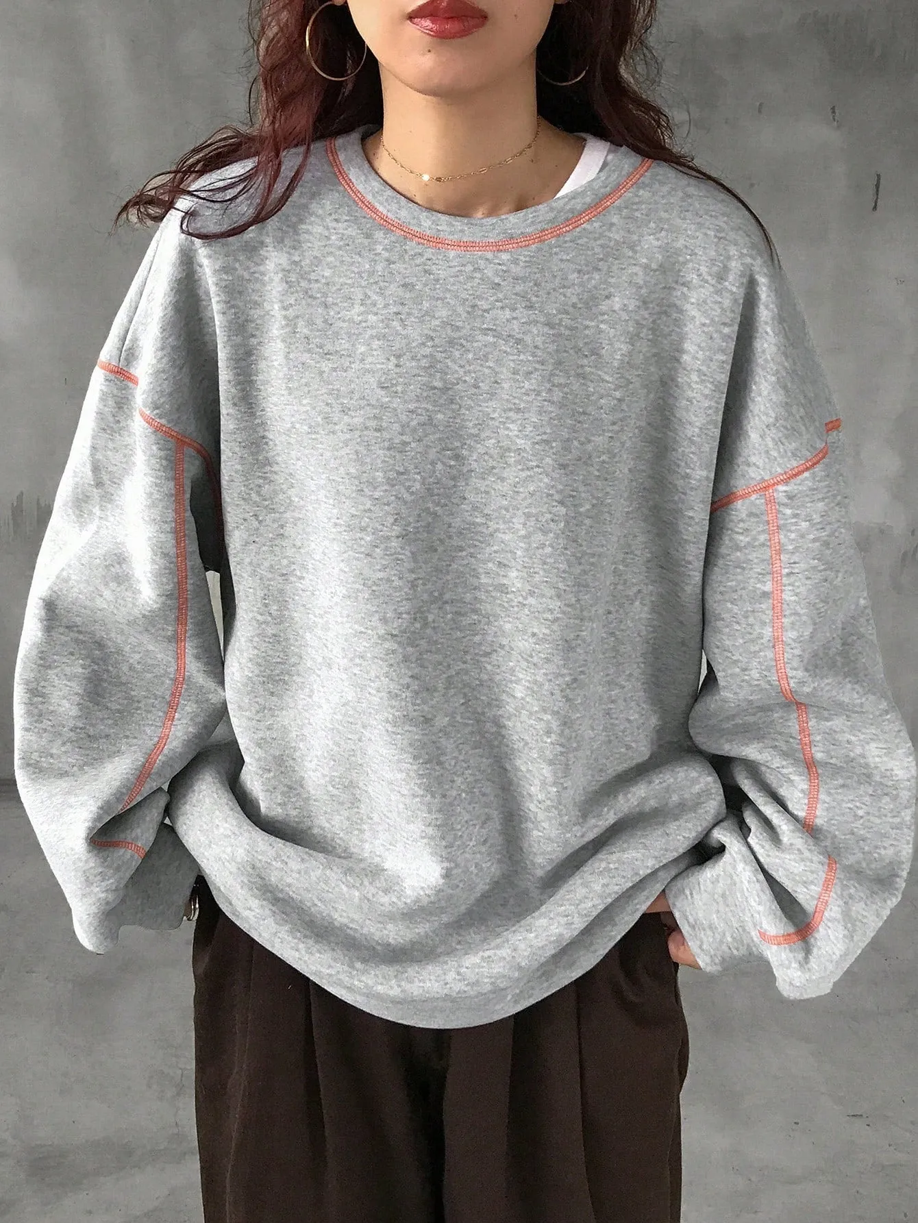 FRIFUL Women's Contrast Color Patchwork Crew Neck Loose Fit Casual Sweatshirt