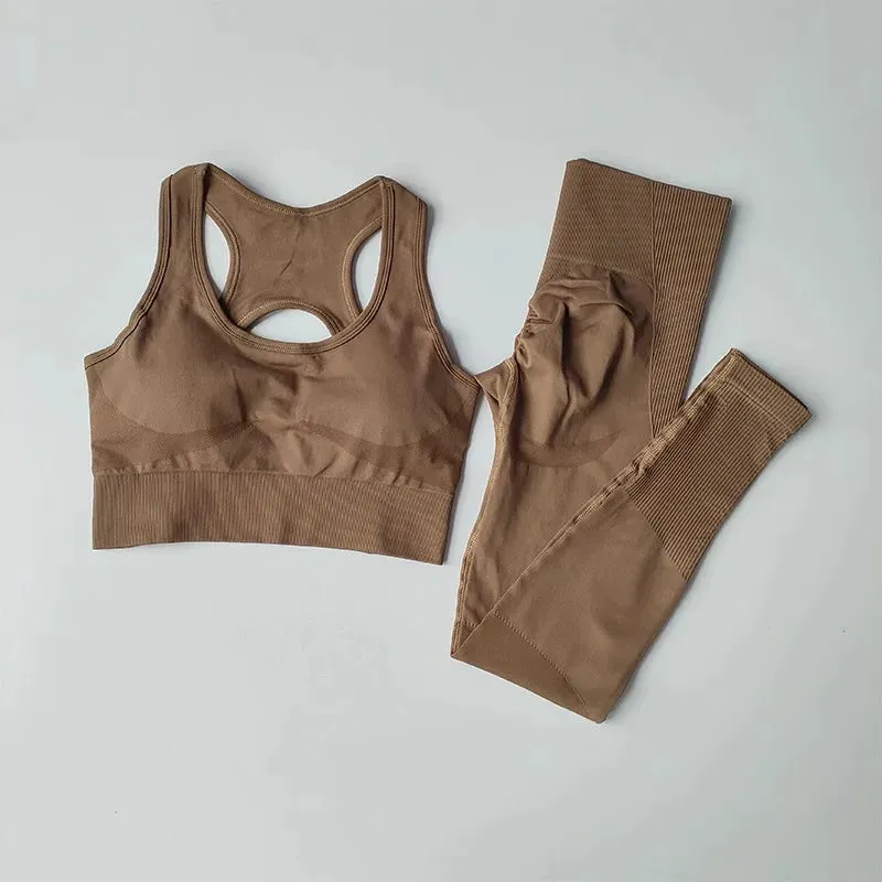High-Waist Leggings & Sports Bra