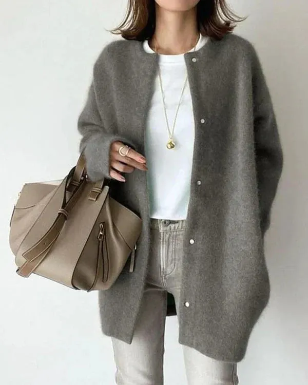Lilly Elegant Cardigan