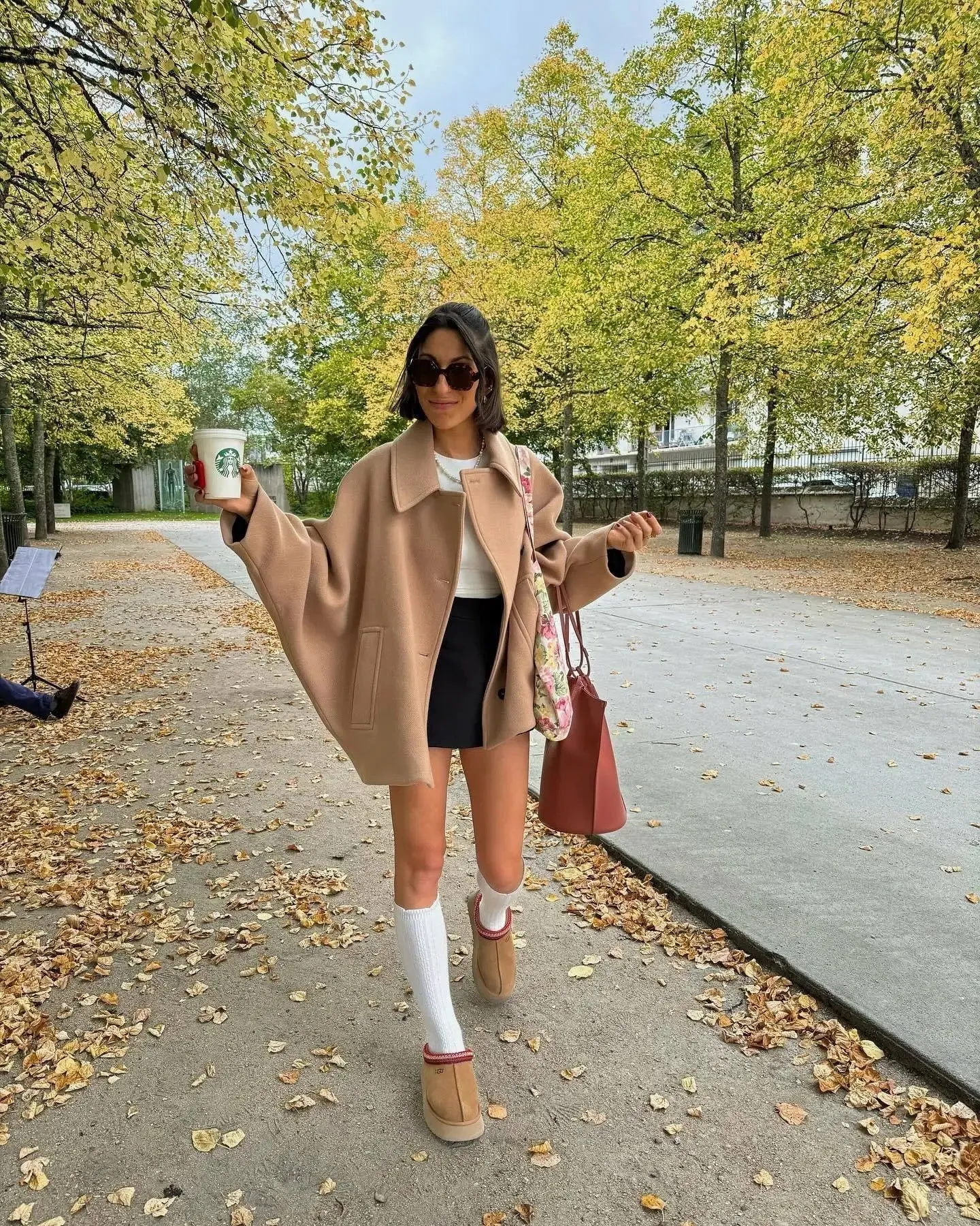 Lou - Timeless Elegance Women’s Cape Coat