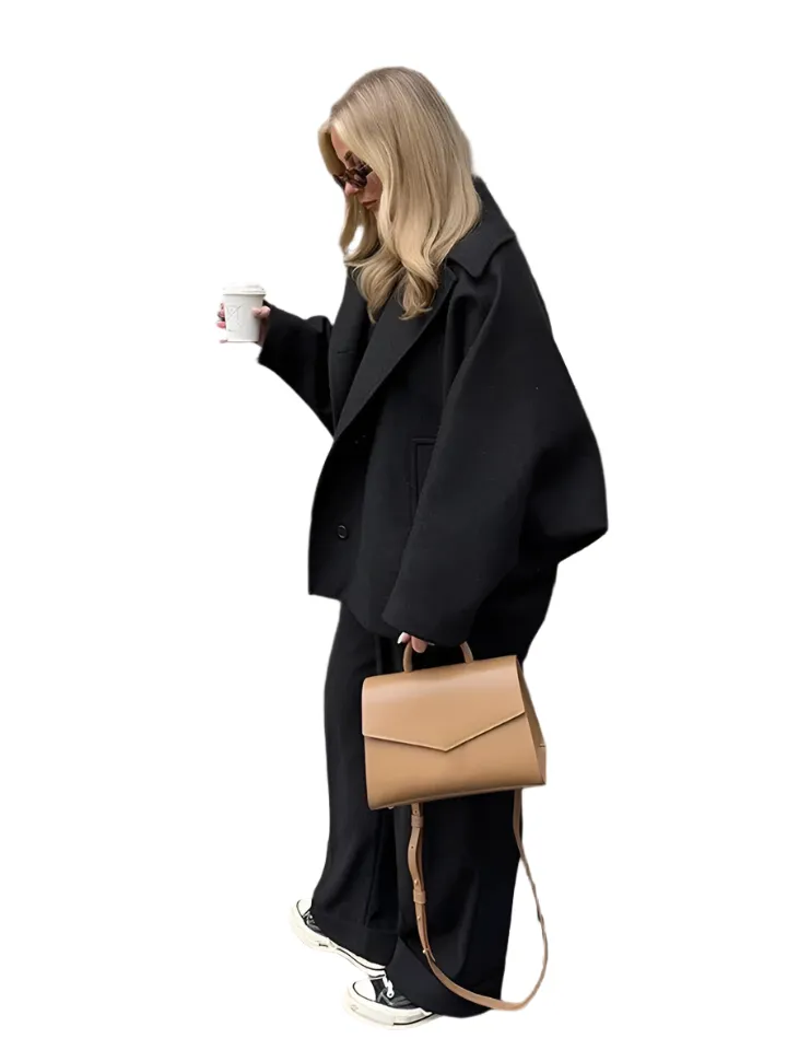 Lou - Timeless Elegance Women’s Cape Coat