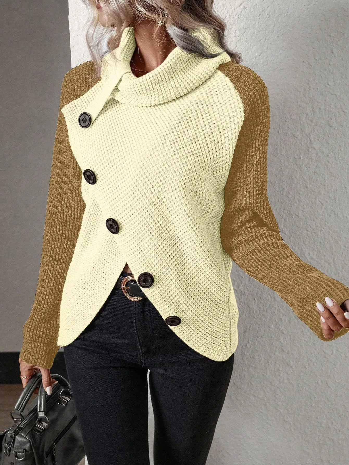 LUNE Contrasting Color Draped Neck Wrap Sweater