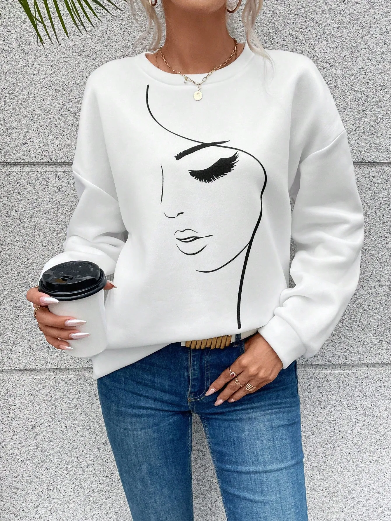 LUNE Women's Minimalist Graphic Print Crew Neck Long Sleeve Sweatshirt