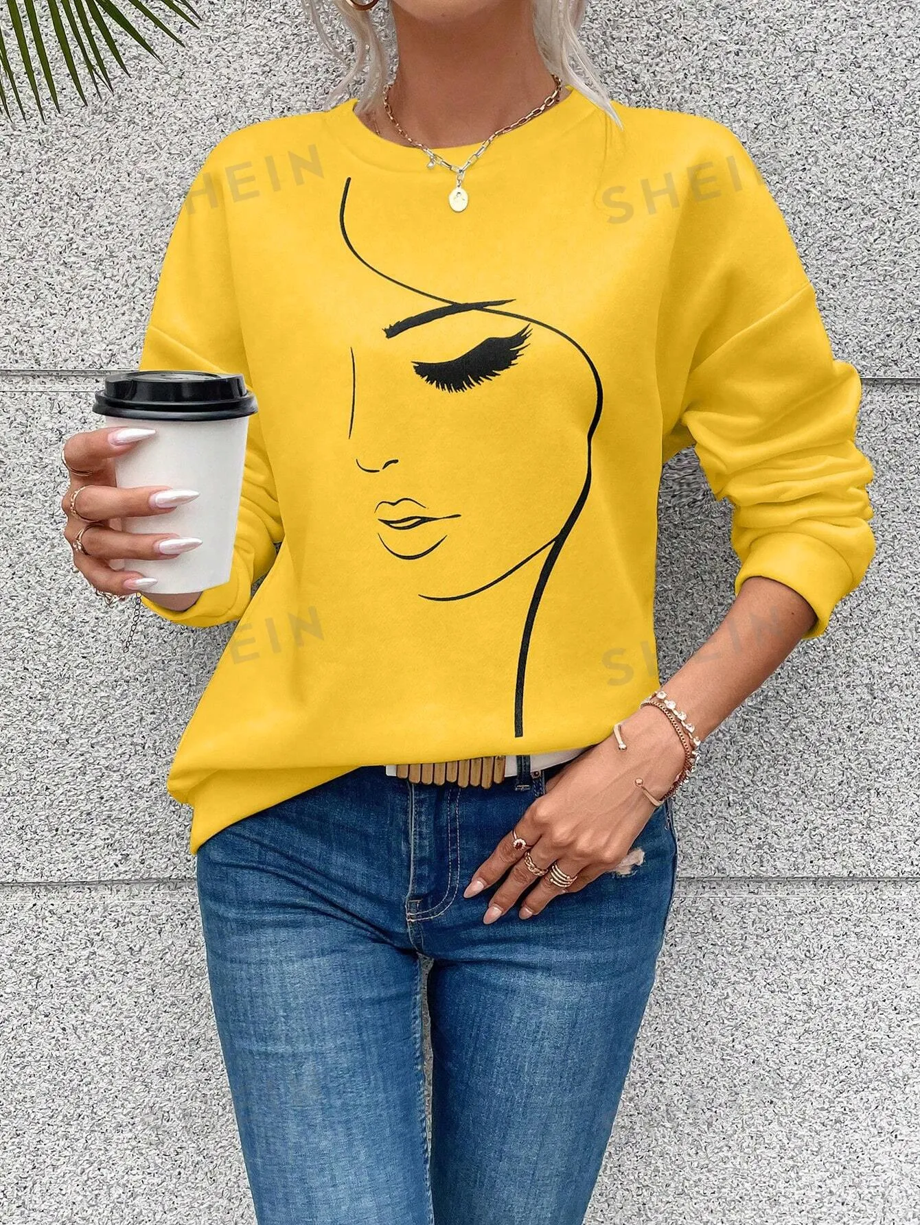 LUNE Women's Minimalist Graphic Print Crew Neck Long Sleeve Sweatshirt