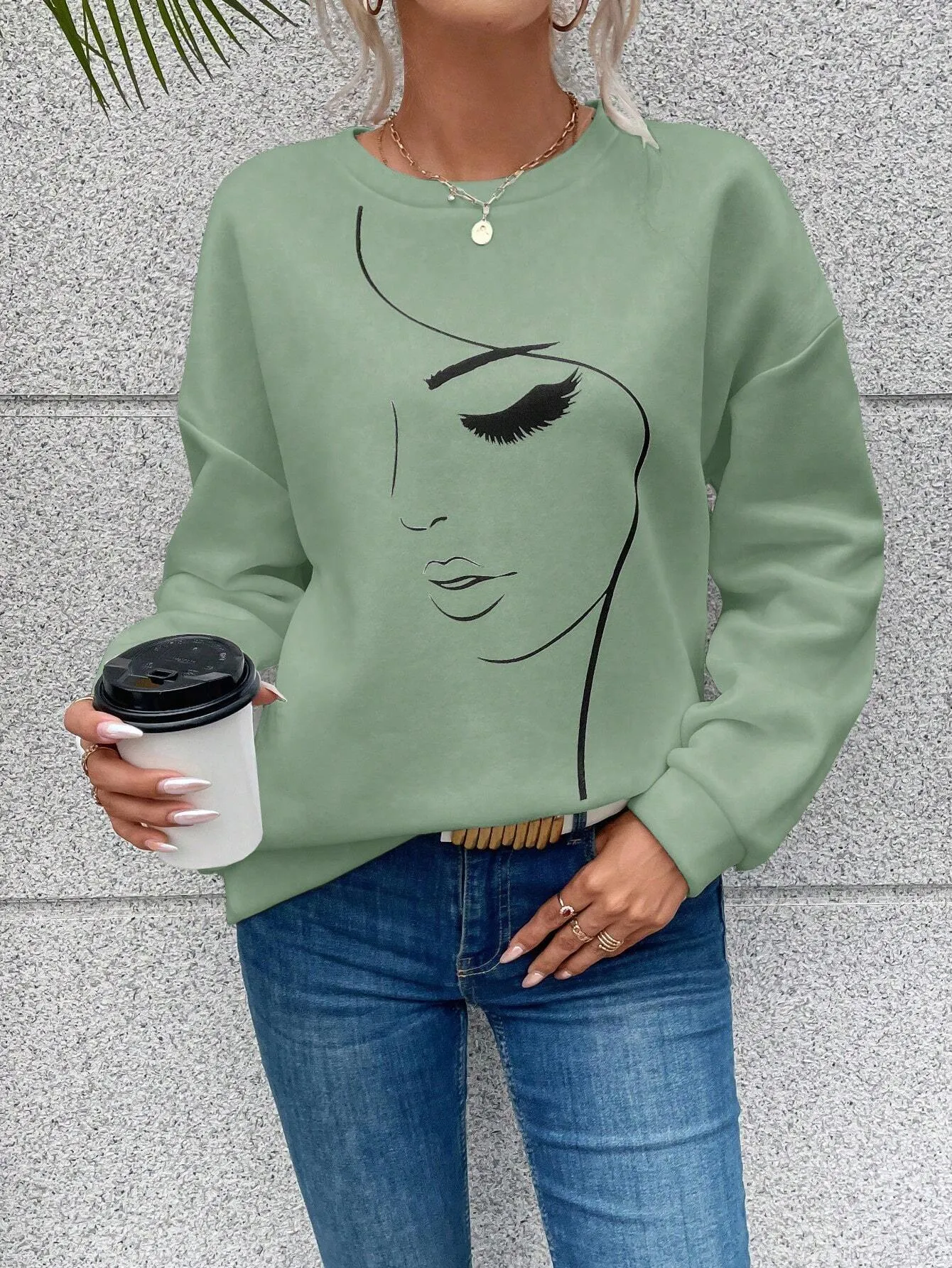 LUNE Women's Minimalist Graphic Print Crew Neck Long Sleeve Sweatshirt