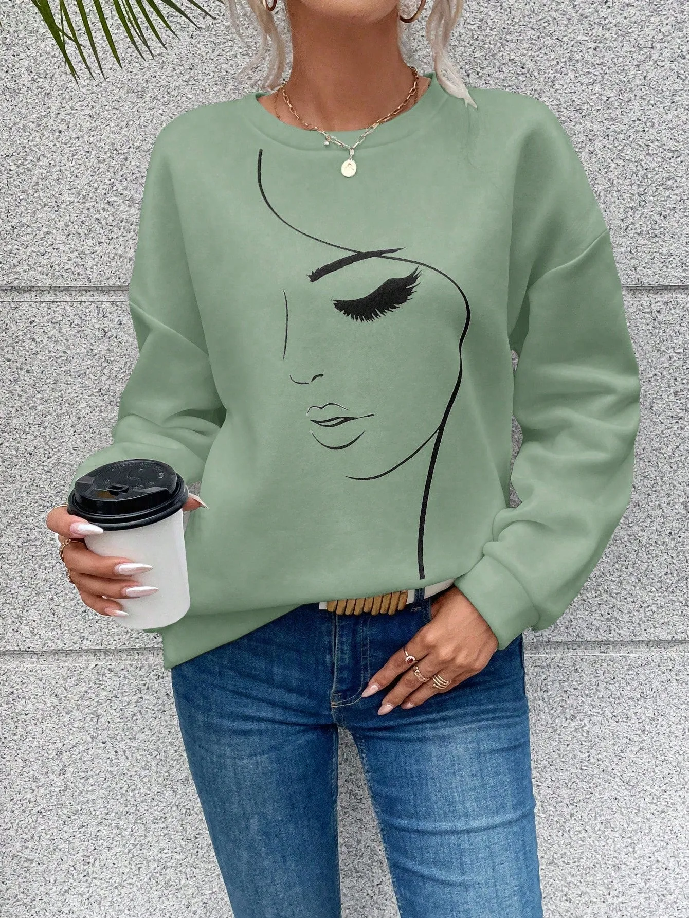 LUNE Women's Minimalist Graphic Print Crew Neck Long Sleeve Sweatshirt