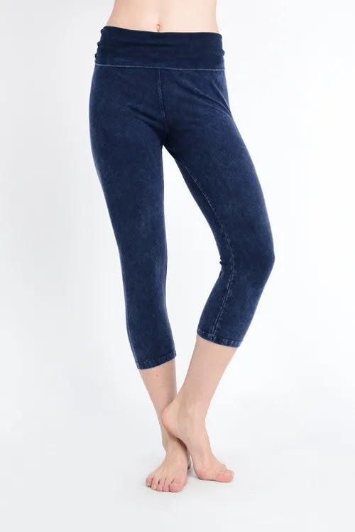 MINERAL CROPPED LEGGING