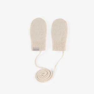 Mitaines crème de maille en polyester recyclé, bébé || Recycled polyester knitted cream mittens, baby