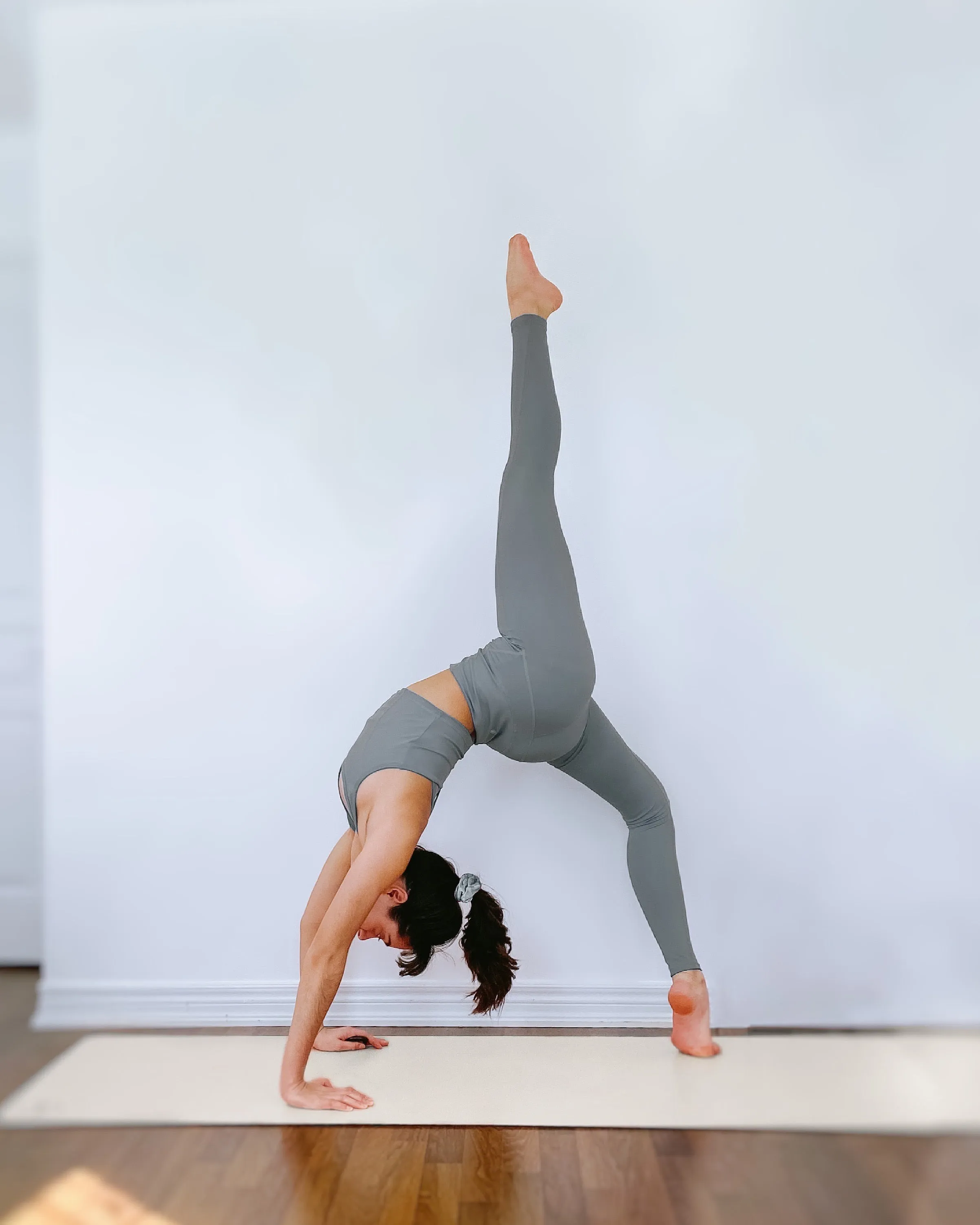 MOON GREY SET (Leggings   Top) Neutral Collection