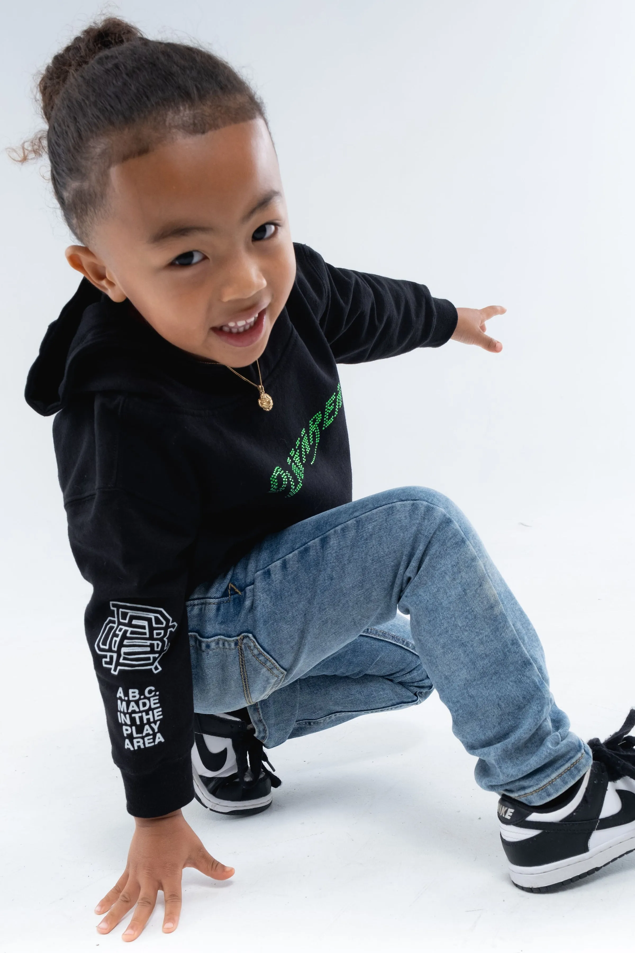PLAY AREA HOODIE (BLACK)