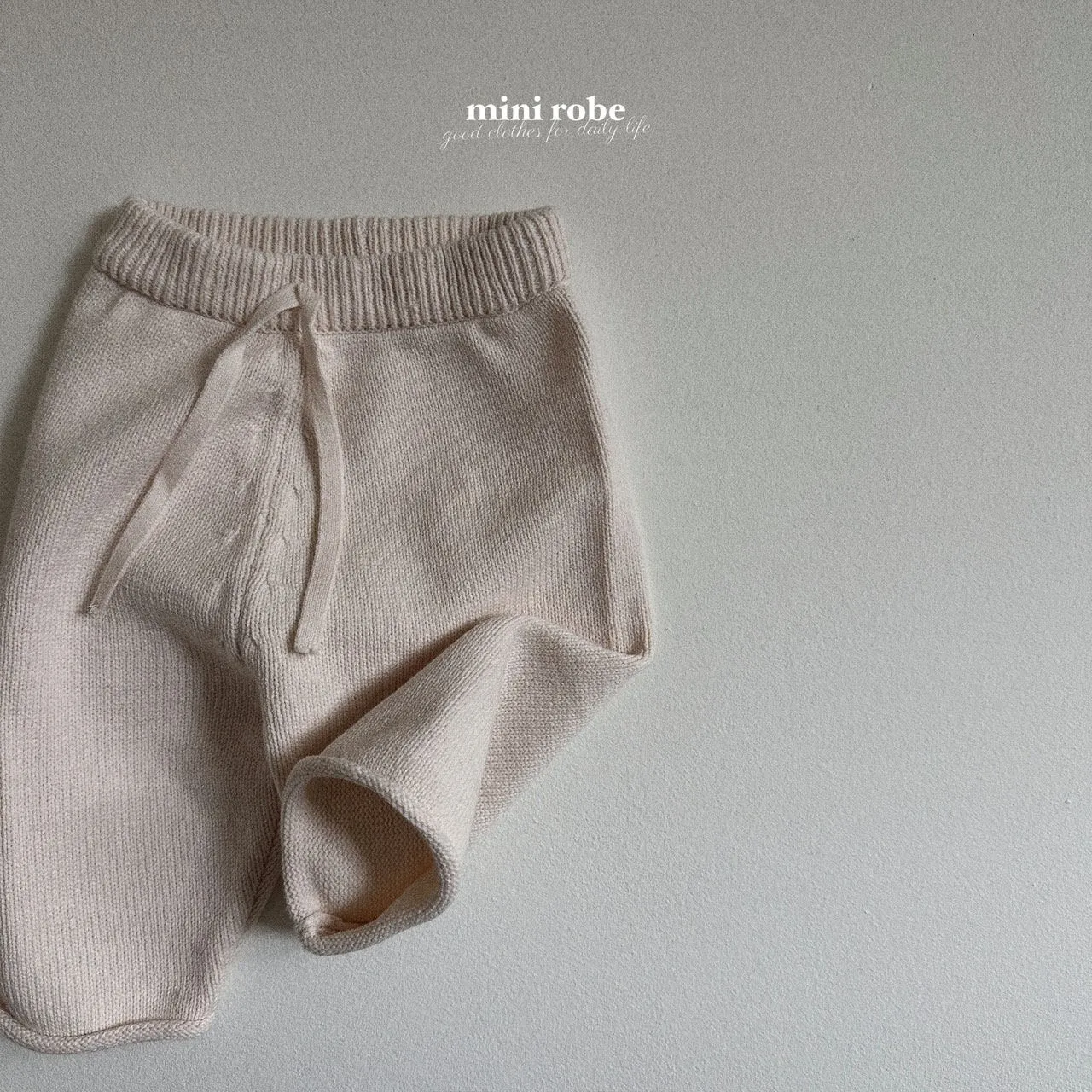 PRE-ORDER MINIROBE FINE KNIT TROUSERS