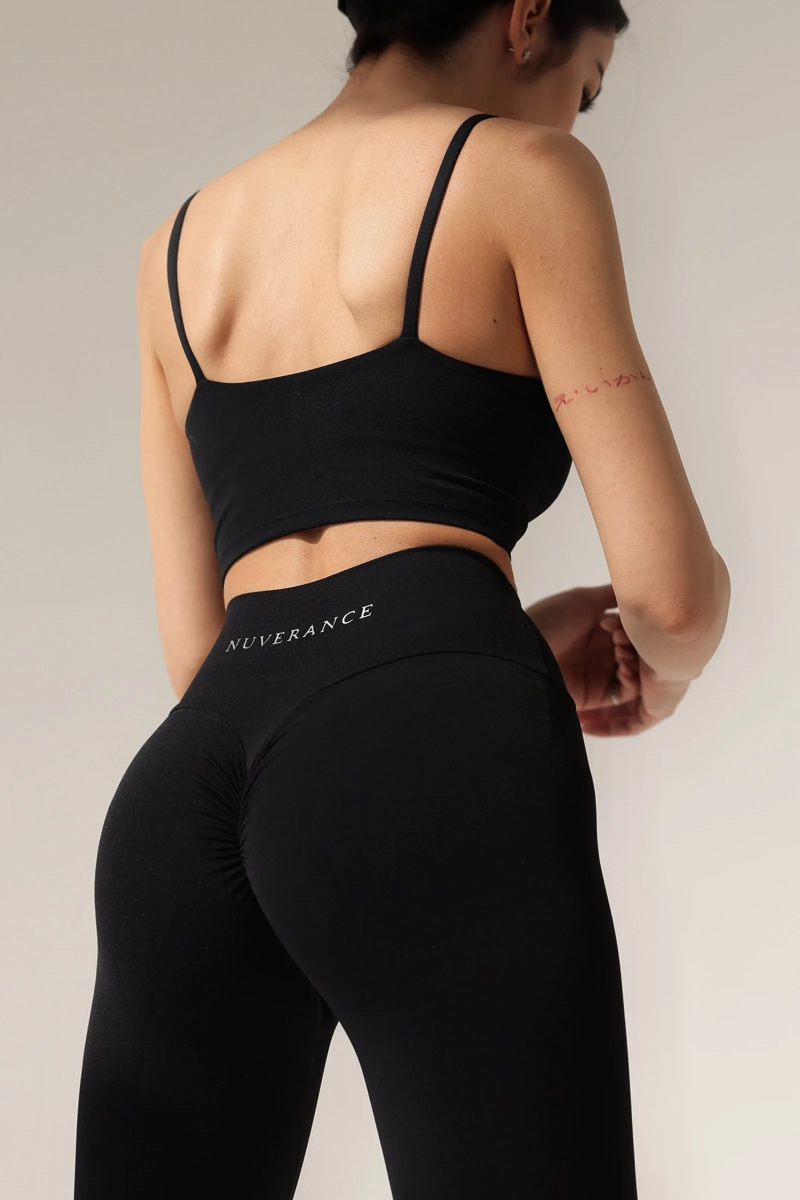 PUSH-UP LEGGING | BLACK