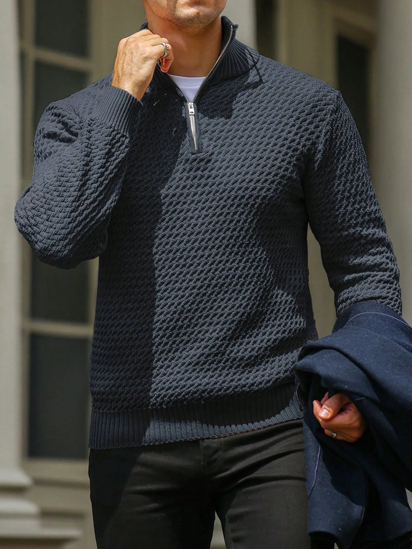 QA Homme Men Quarter Zip Sweater