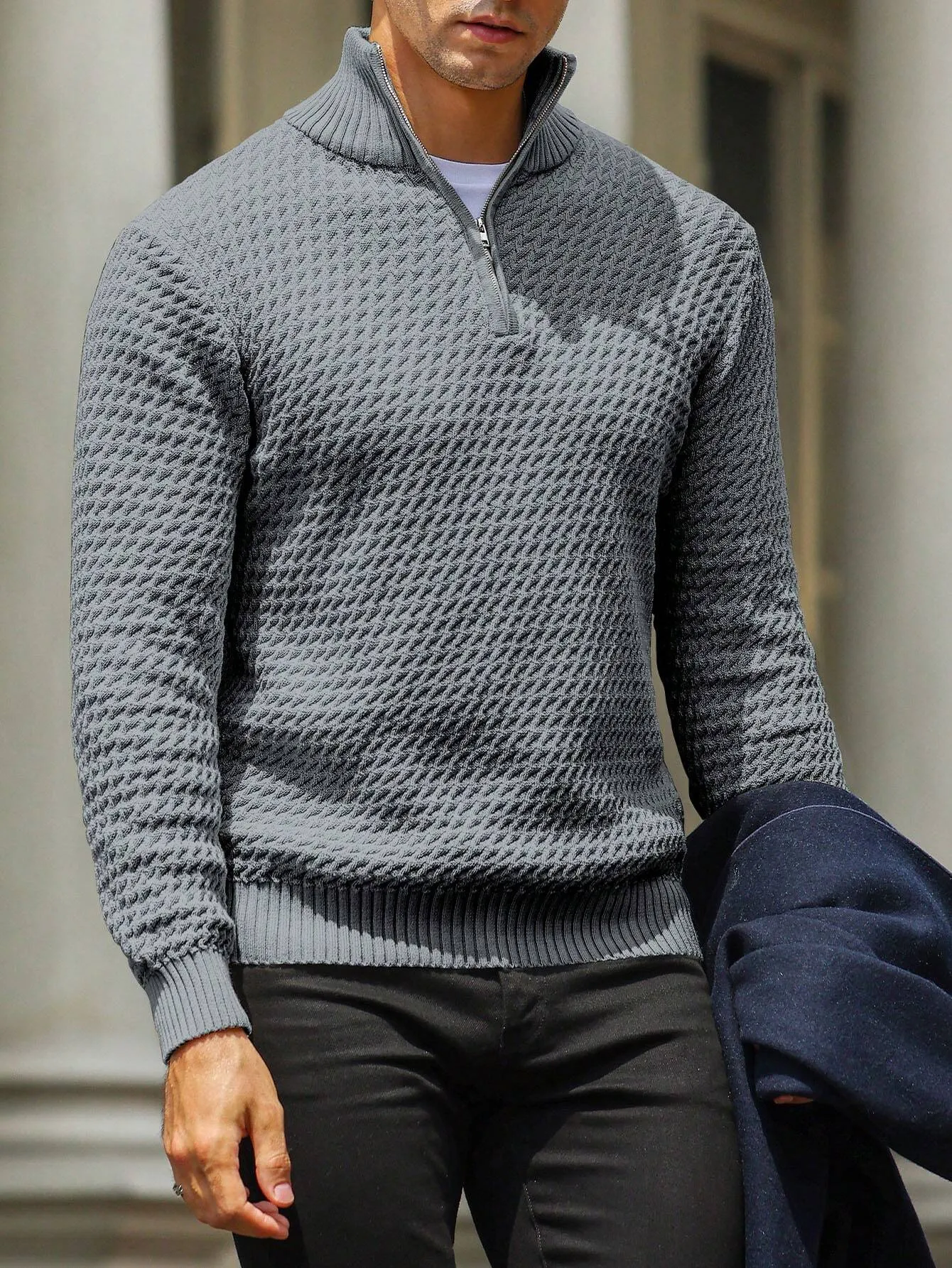 QA Homme Men Quarter Zip Sweater
