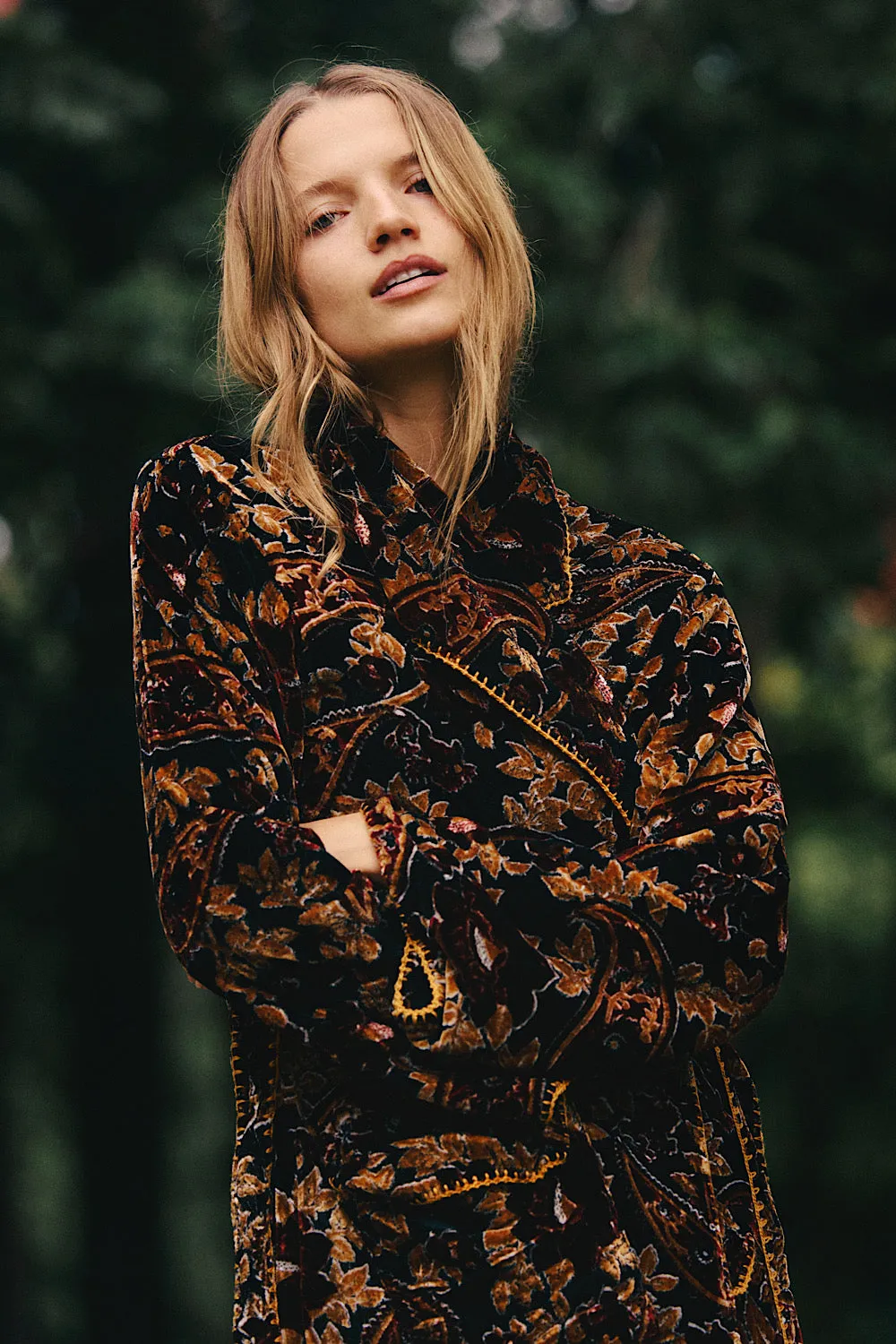 Roadhouse Blues Velvet Housecoat  -  Midnight Paisley