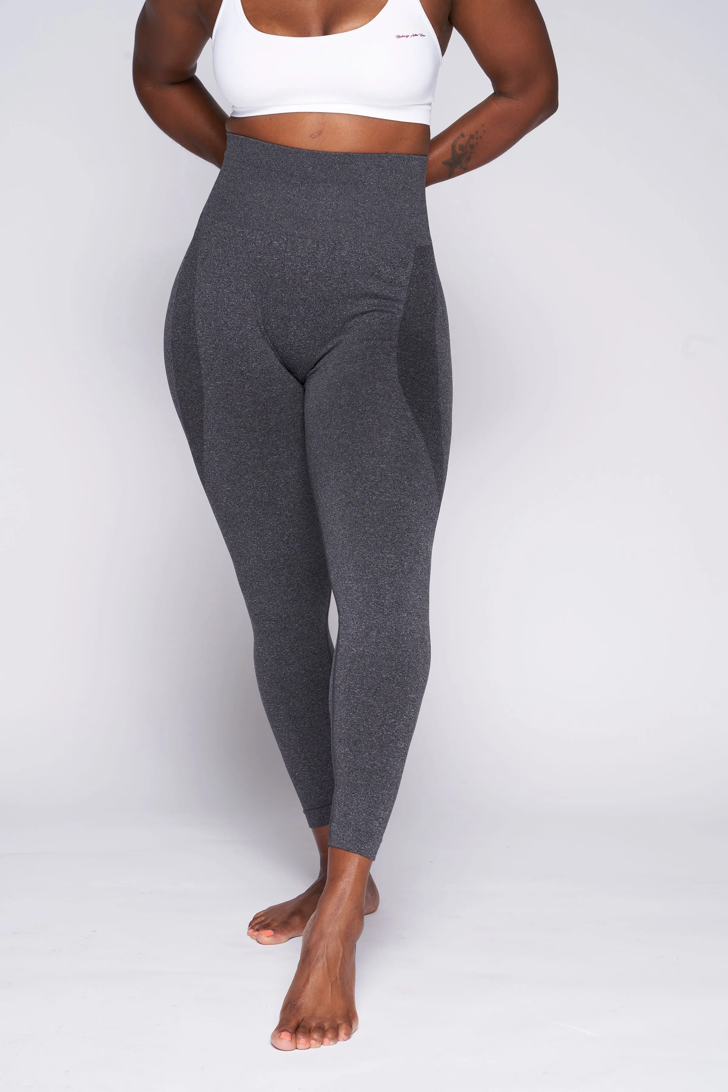 Seamless Contour Leggings - Gray