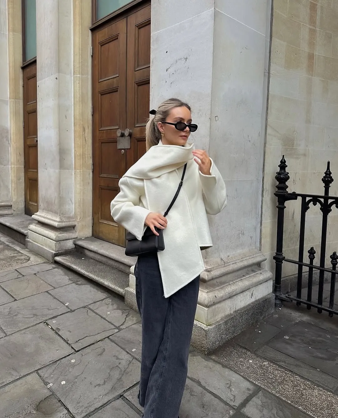 SIENNA COAT WITH SCARF CREAM