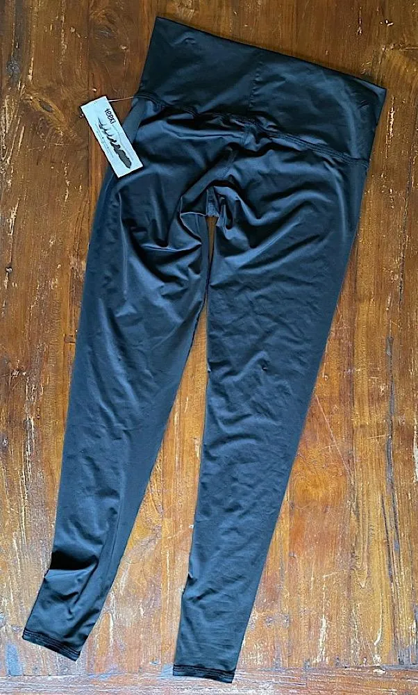 [teeki] Bottoms: Solid Hot Pants