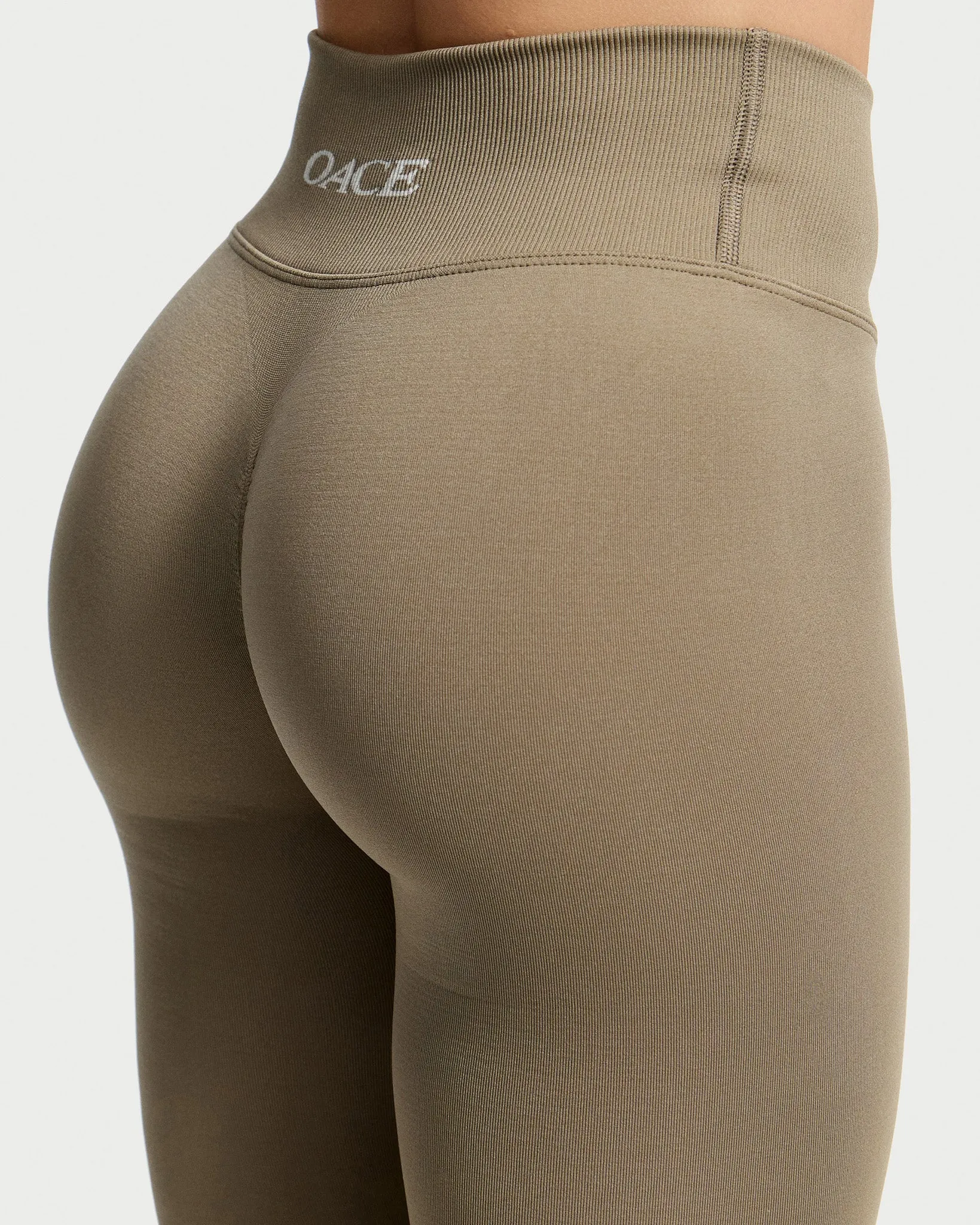 Toned V-Shape Leggings (Outlet)