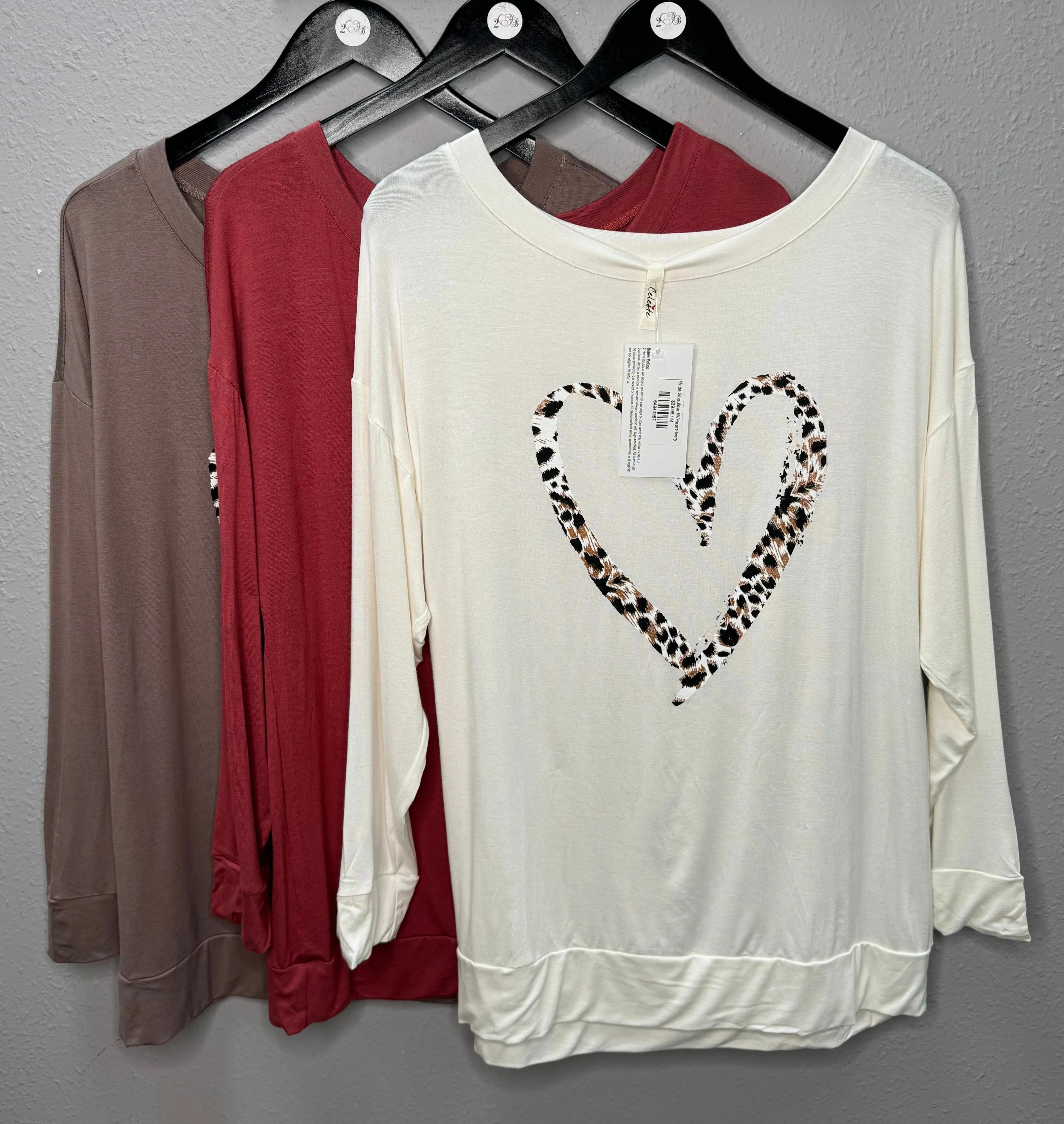 Wide Shoulder W/Heart-Mauve