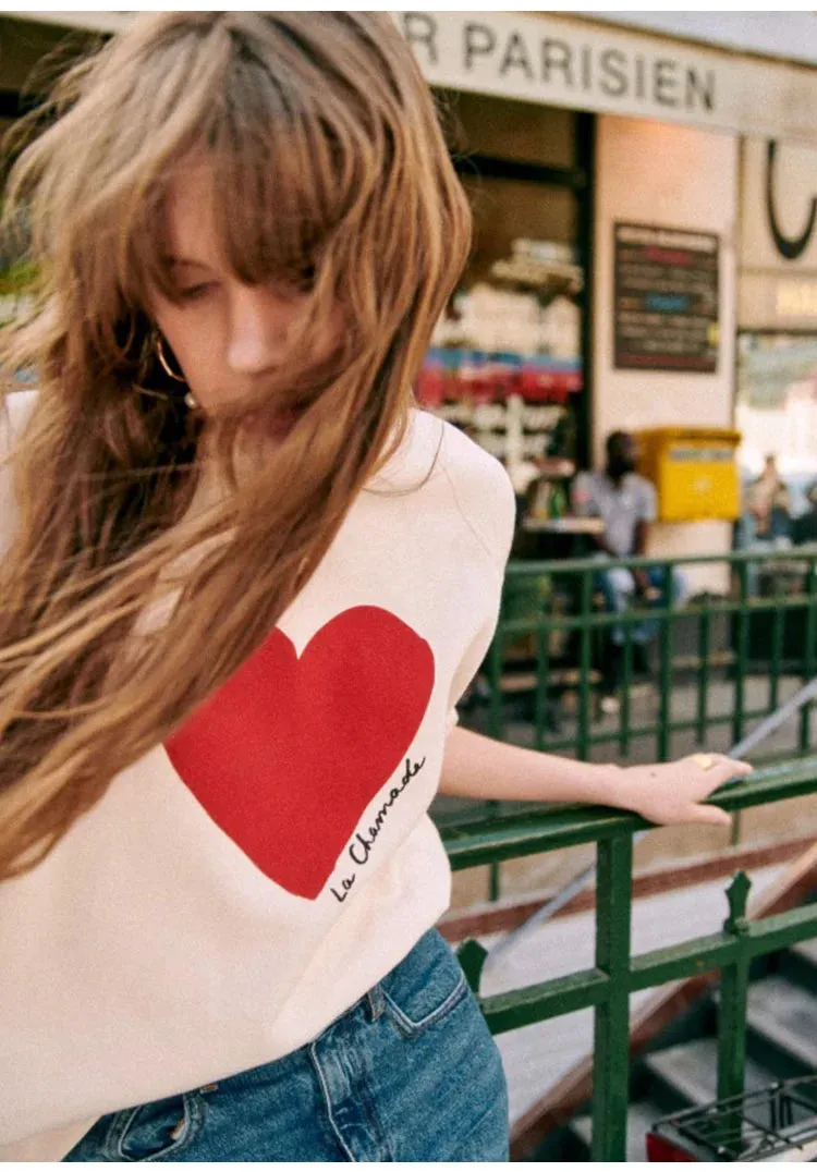 Women Heart-Shaped Print Sweatshirt – Perfect for Valentine’s Day