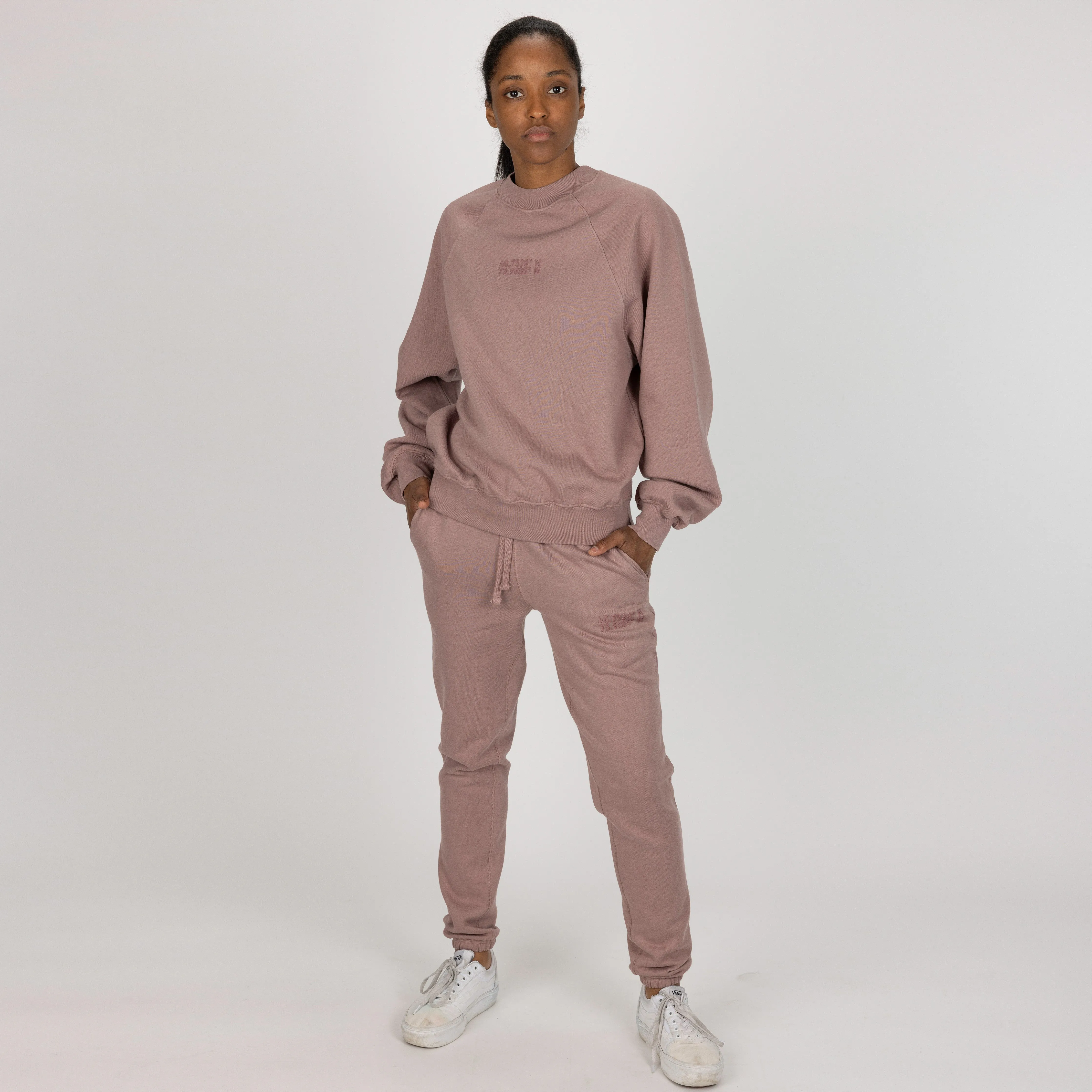 Womens Oversized Raglan Fleece Crew Sweatshirt - Antler