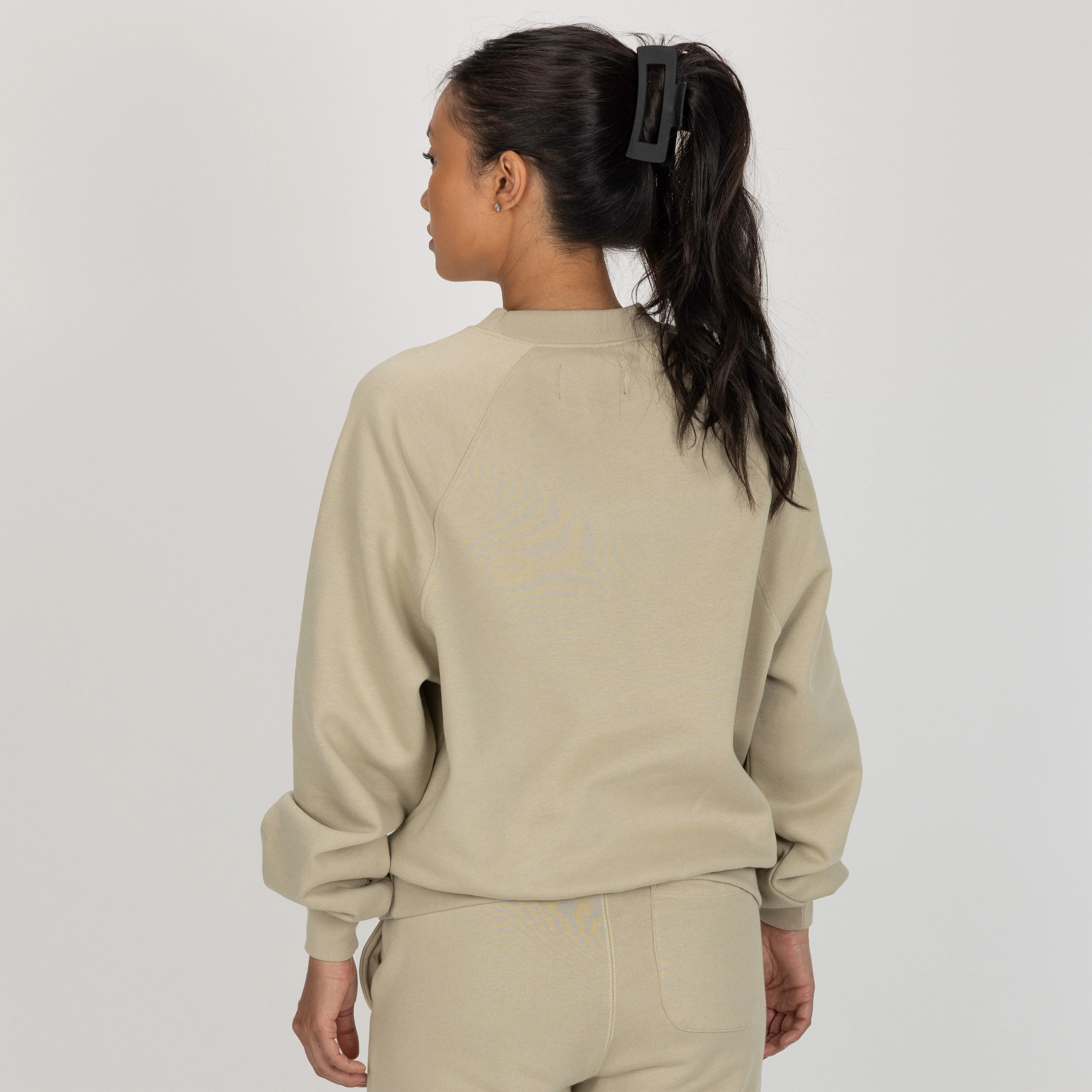 Womens Oversized Raglan Fleece Crew Sweatshirt - Oatmeal