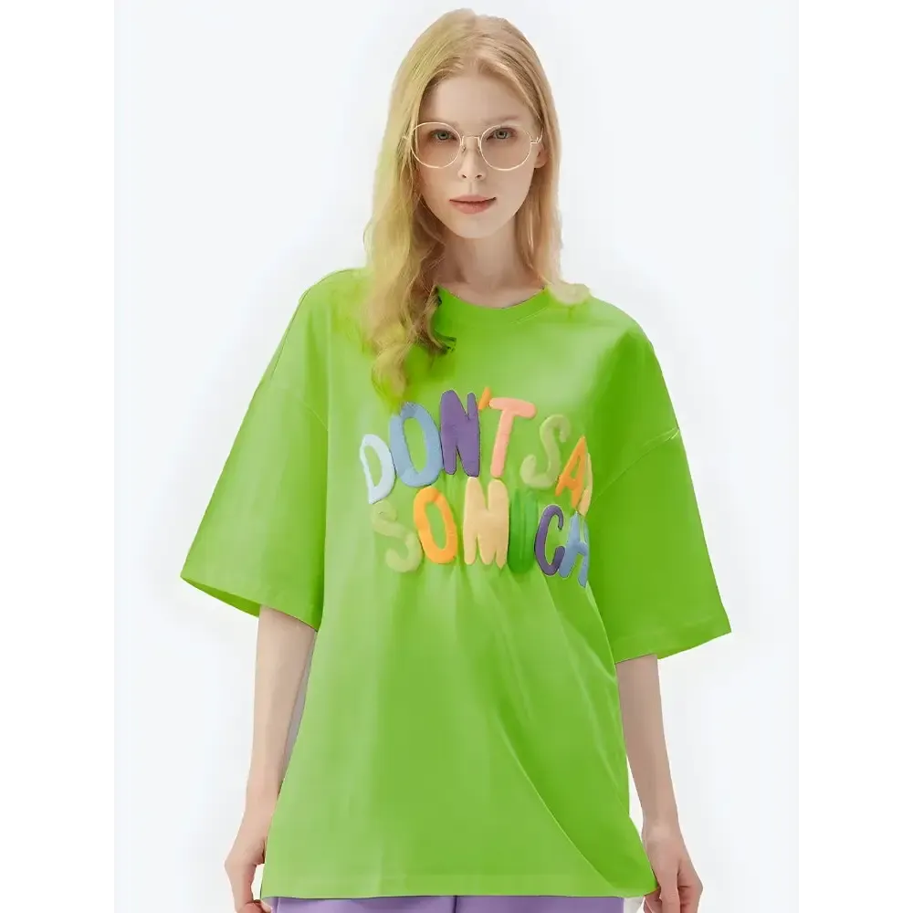 Y2K Crew Neck Tee with Puff Print Detail for Casual Streetwear