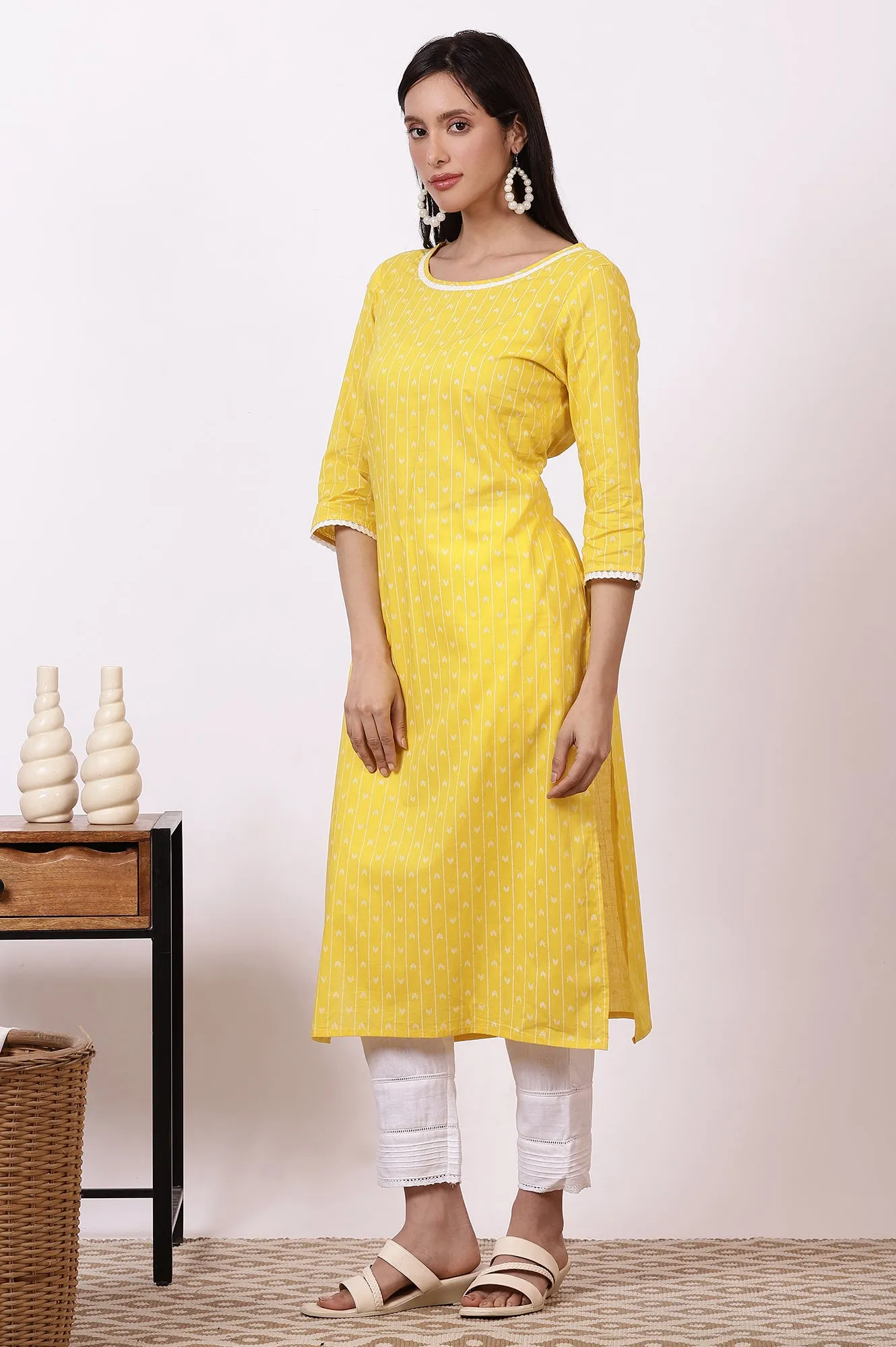 Yellow Geometric Printed Pure Cotton Straight Kurta, Leggings and Dupatta Set